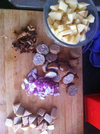 土豆泥肉丸焗饭的做法步骤1