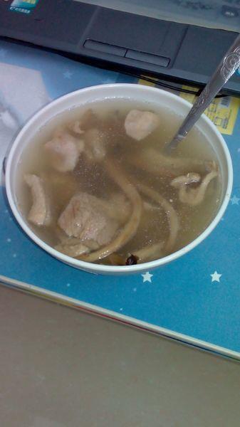 茶树菇老鸭汤的做法步骤8