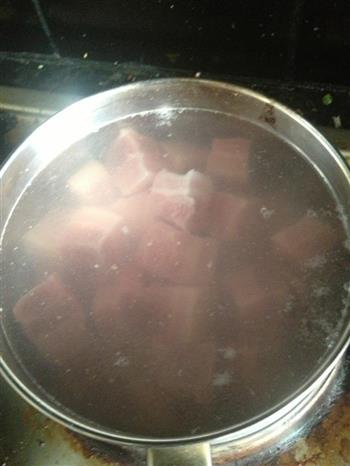 红烧肉炖土豆的做法图解3