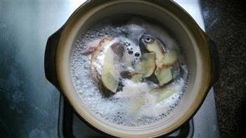 简朴浓郁鱼头汤的做法步骤1