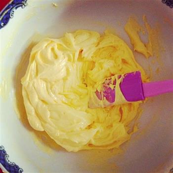 超级松软酥酥的-蛋黄蔓越梅黄油小饼干的做法步骤4