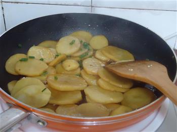 红烧土豆块的做法步骤4