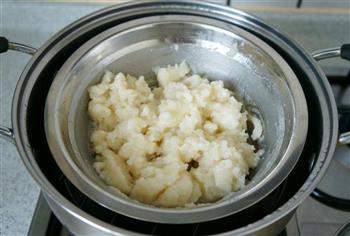 白豆沙蛋黄冰皮月饼的做法步骤1