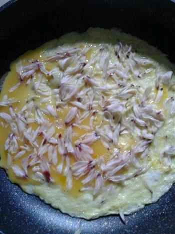 木槿花煎蛋的做法步骤3