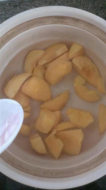 糖水黄桃的做法图解2