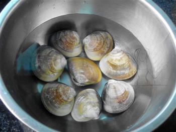鲜美无比的蛤蜊蒸蛋的做法图解2