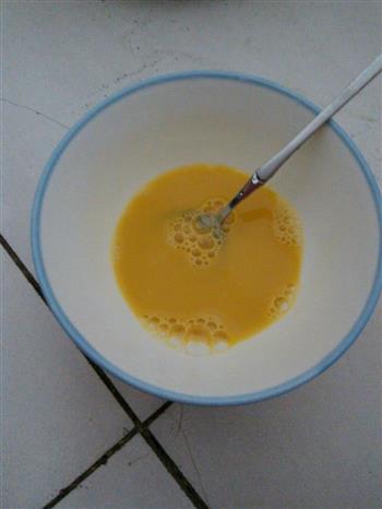 无油凉拌黄瓜蒸蛋的做法步骤3