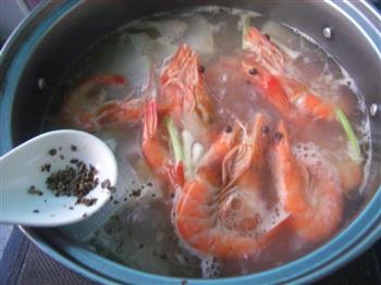 营养又鲜美-鲜虾筒骨冬瓜汤的做法图解8