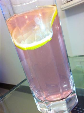 粉色柠檬水的做法步骤2