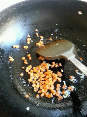 胡萝卜蛋炒饭的做法步骤4