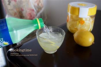 夏天饮品 蜜渍蓝莓柠檬 蓝莓&柠檬汽水做法的做法步骤14