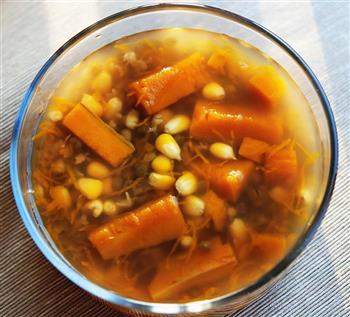 玉米南瓜绿豆汤的做法步骤4