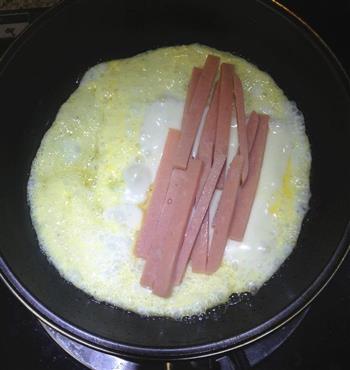 美好的一天从快手早餐开始-火腿奶酪煎蛋的做法步骤5