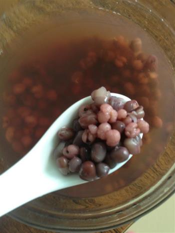 冰糖红豆薏米水的做法图解1