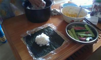 超简单DIY美味寿司的做法步骤1