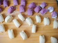 很惊艳的紫薯开花馒头的做法图解5