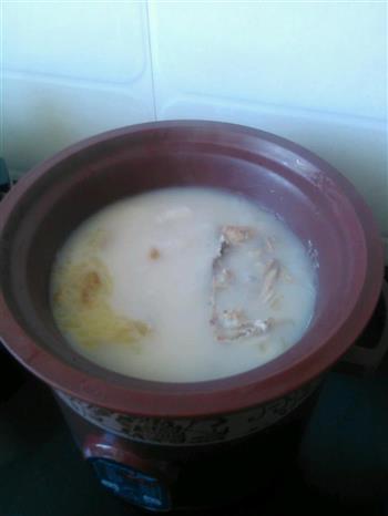 养生鱼头汤的做法步骤5