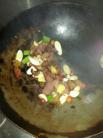 超下饭的菜花腊肉的做法步骤5