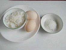 方便快捷-米饭鸡蛋饼的做法步骤1