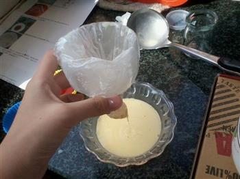美味简易焦糖鸡蛋牛奶布丁的做法步骤11