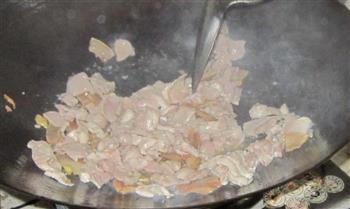 丝瓜炒肉片的做法步骤2