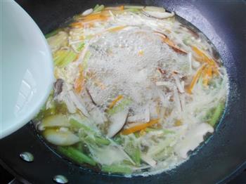 养脾益胃-豆腐干香菇汤的做法图解9