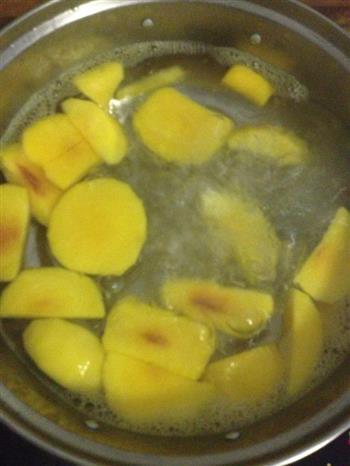 自制黄桃罐头的做法步骤3