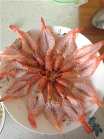 蒜蓉蒸虾的做法图解2