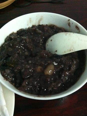 黑豆黑米粥的做法步骤4