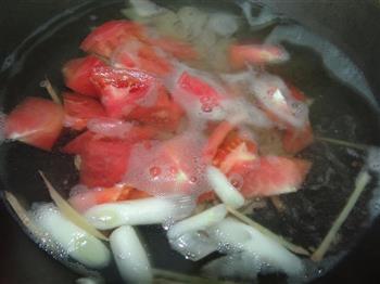 番茄猪肝汤的做法步骤8