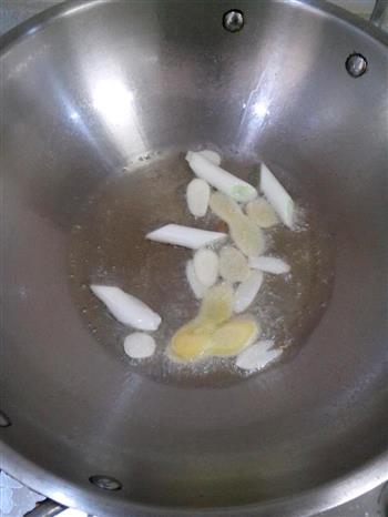 素烧土豆炖豆角的做法步骤4