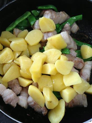 土豆豆角炖肉的做法步骤9
