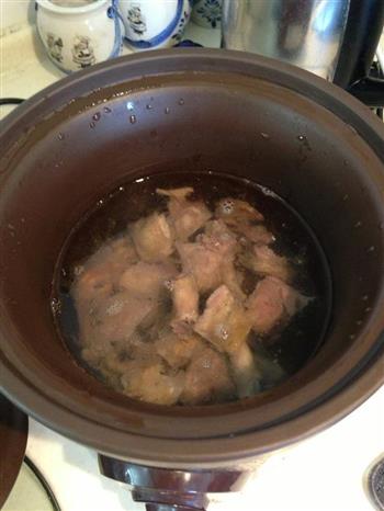 鸽子煲汤的做法步骤5