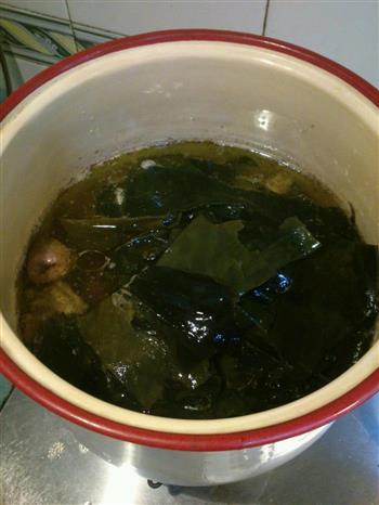 鸭子海带汤的做法步骤2