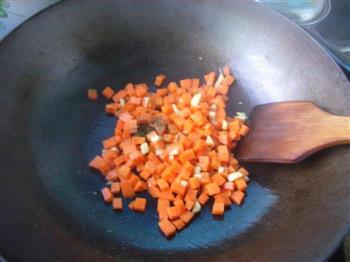 胡萝卜浓汤的做法步骤5