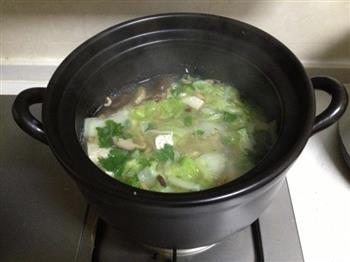 鲜美田园蔬菜汤的做法步骤3