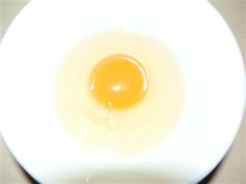 香煎鸡蛋馒头的做法图解2
