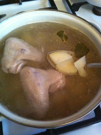 俄式鸡翅汤的做法图解3