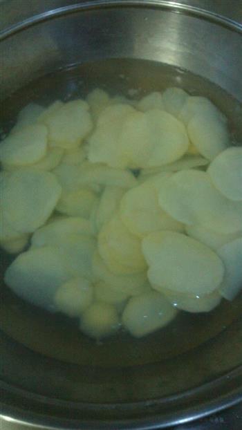 十分钟搞定麻辣土豆片，辣翻你的做法步骤3