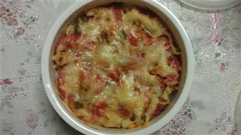 番茄火腿奶酪焗饭的做法步骤1