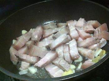 简单易做的美味红烧肉的做法步骤5