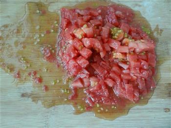 西红柿豆腐汤的做法步骤2