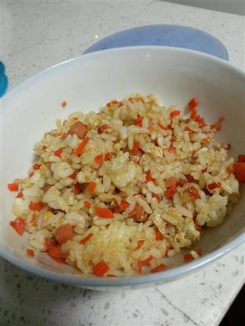 胡萝卜蛋炒饭的做法步骤1