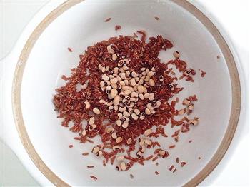 红米眉豆冬菜粥的做法图解4