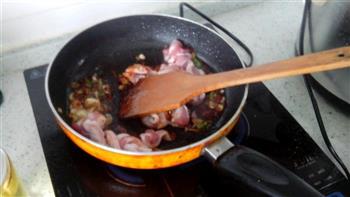 干煸杏鲍菇五花肉的做法步骤4