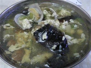 丝瓜菌菇蛤蜊汤的做法图解7