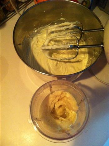 榴莲奶酪蛋糕的做法步骤5