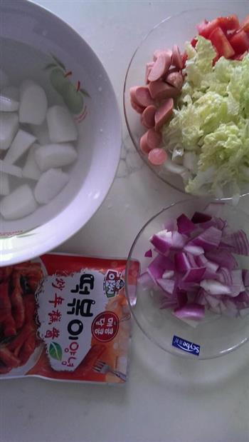 简易韩式炒年糕的做法步骤1