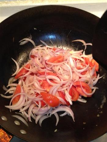 西红柿洋葱炒蛋的做法步骤1