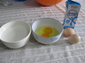 牛奶鸡蛋布丁/牛奶鸡蛋羹的做法步骤1